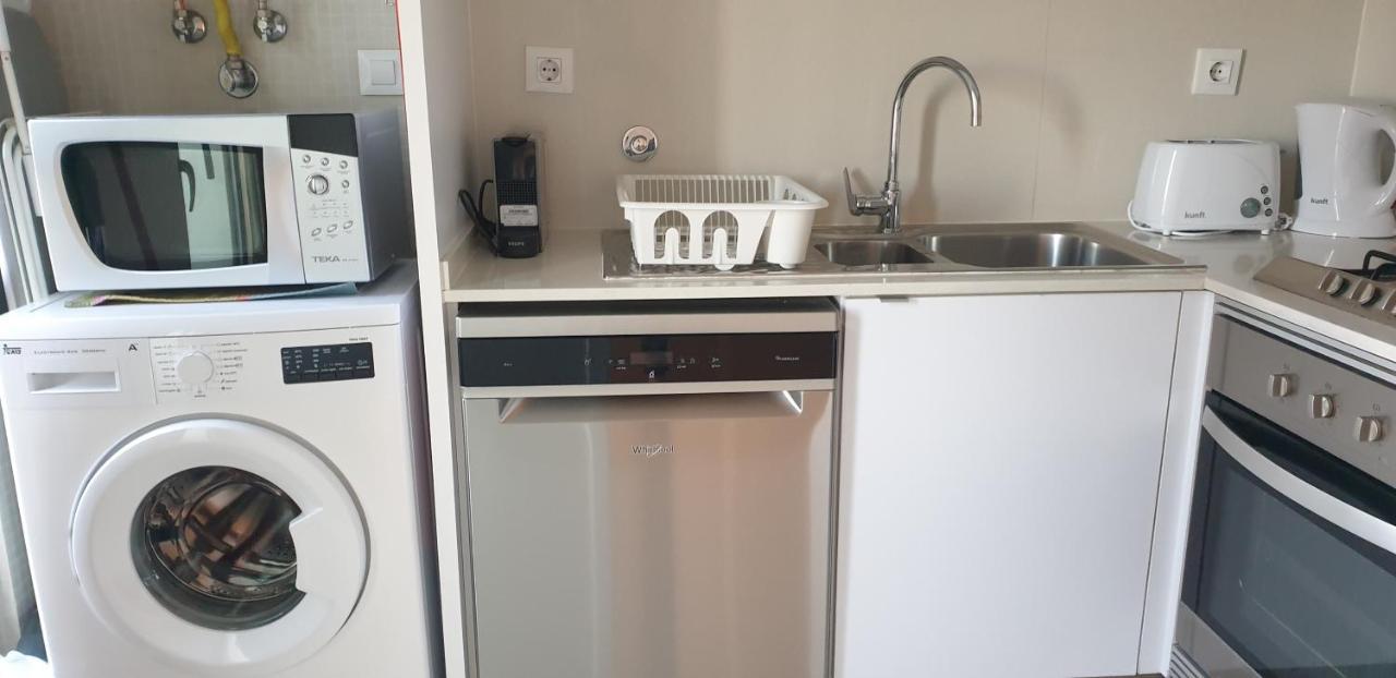 Apartamento 5Min Walk From Subway Station & Free Parking Lisboa Exterior foto